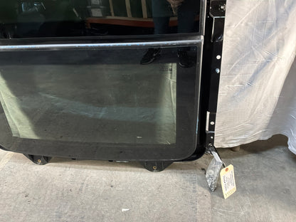 2014 Cadillac CTS-V Sedan Sunroof Sun Moon Moonroof Roof OEM - Day's Parts Yard