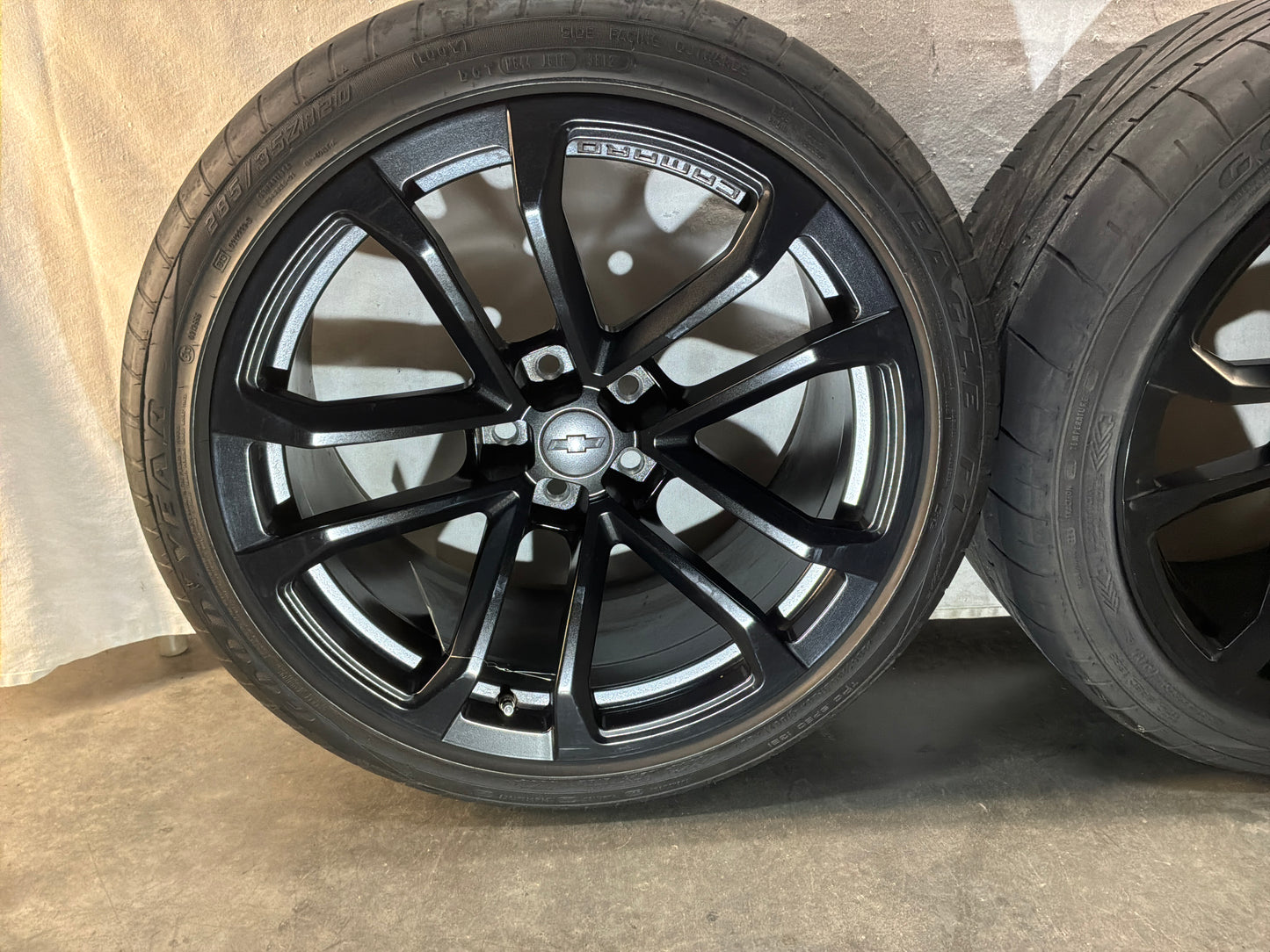 2014 Chevy Camaro ZL1 Factory OEM Wheels Rims and Goodyear Eagle F1 Tires 20X10 20X11