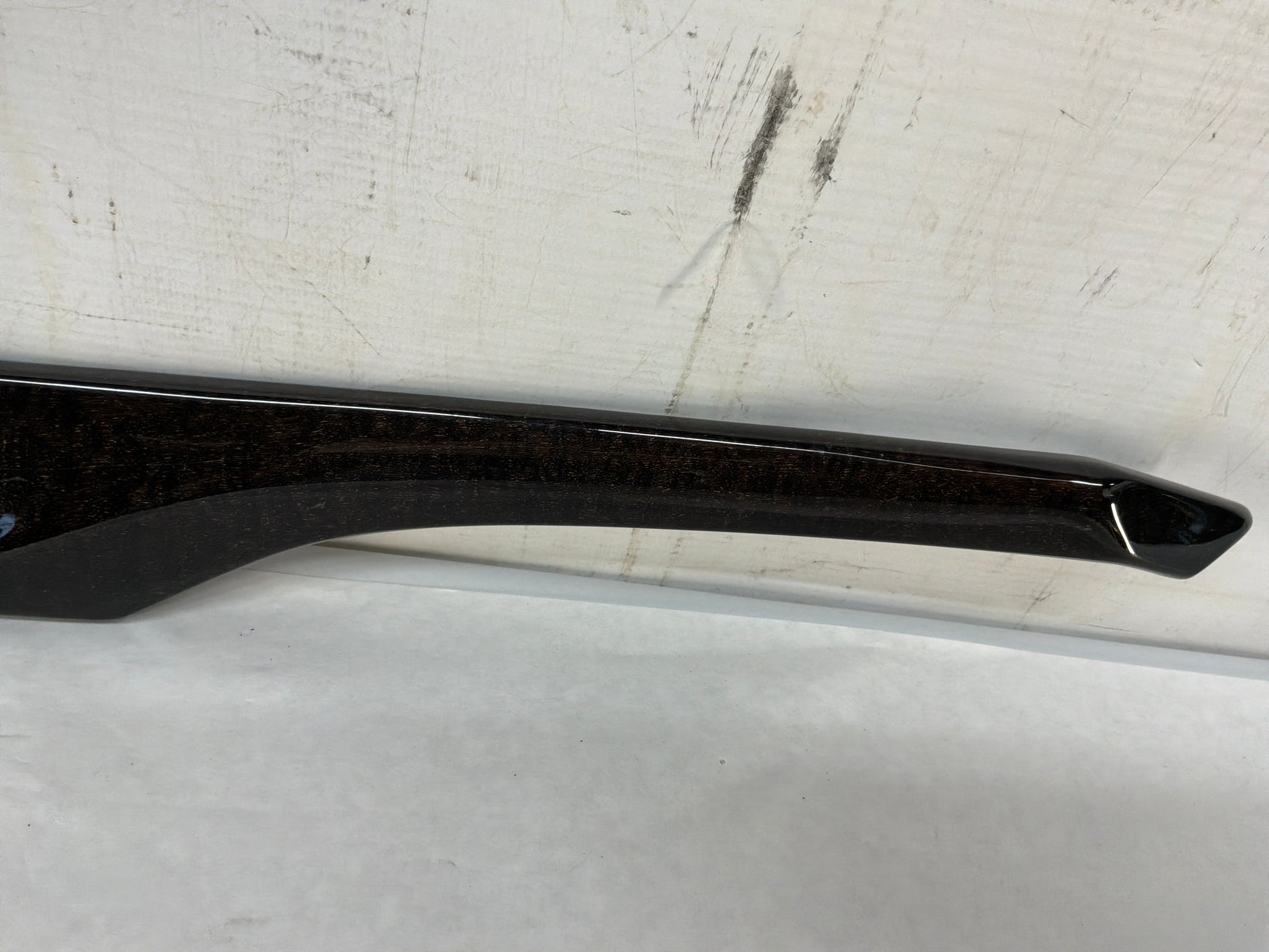 Lh door trim - Day's Parts Yard