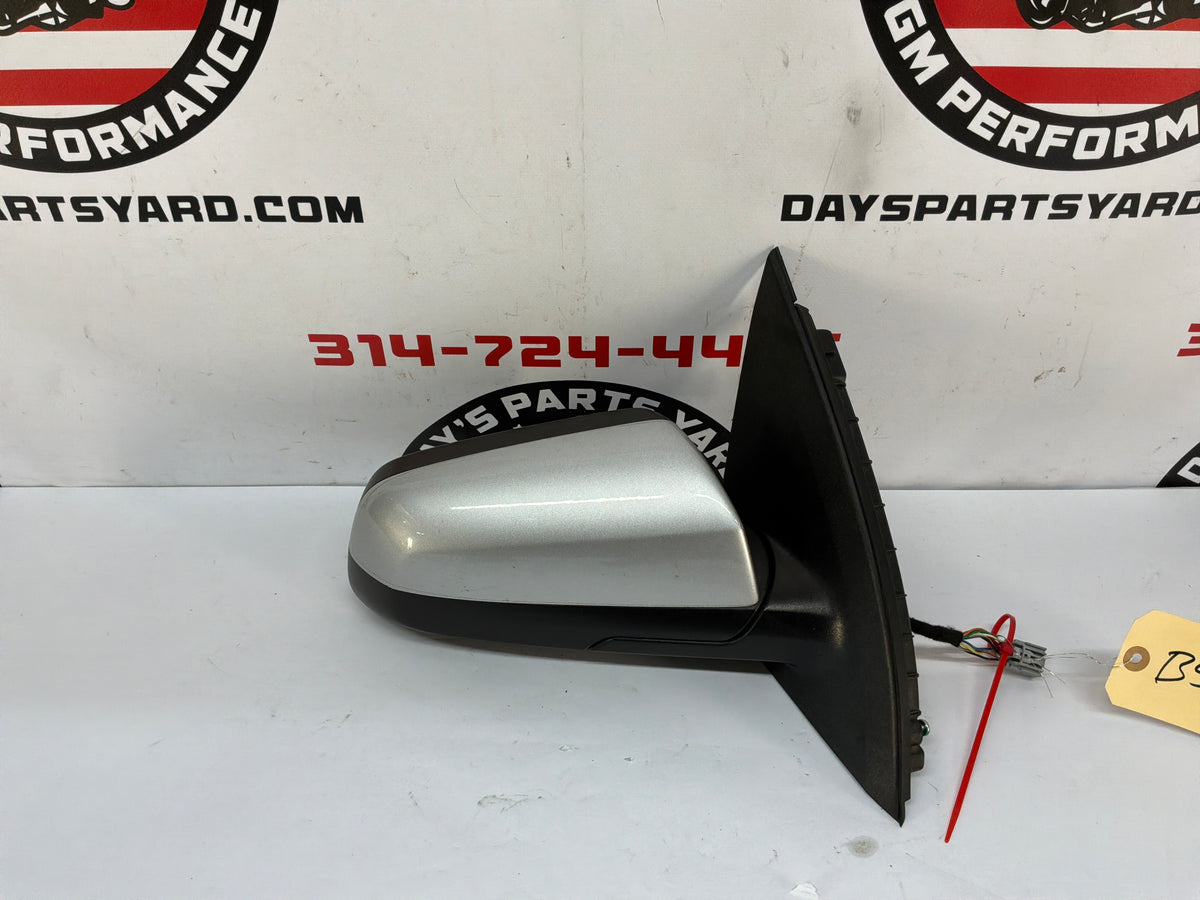 2017 Chevy SS Sedan RH Passenger Exterior Out Side Mirror Silver OEM