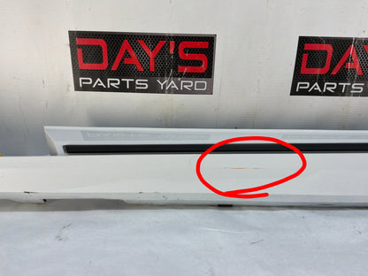 2023 Chevy Camaro SS LH Driver Rocker Molding Side Skirt Trim White OEM