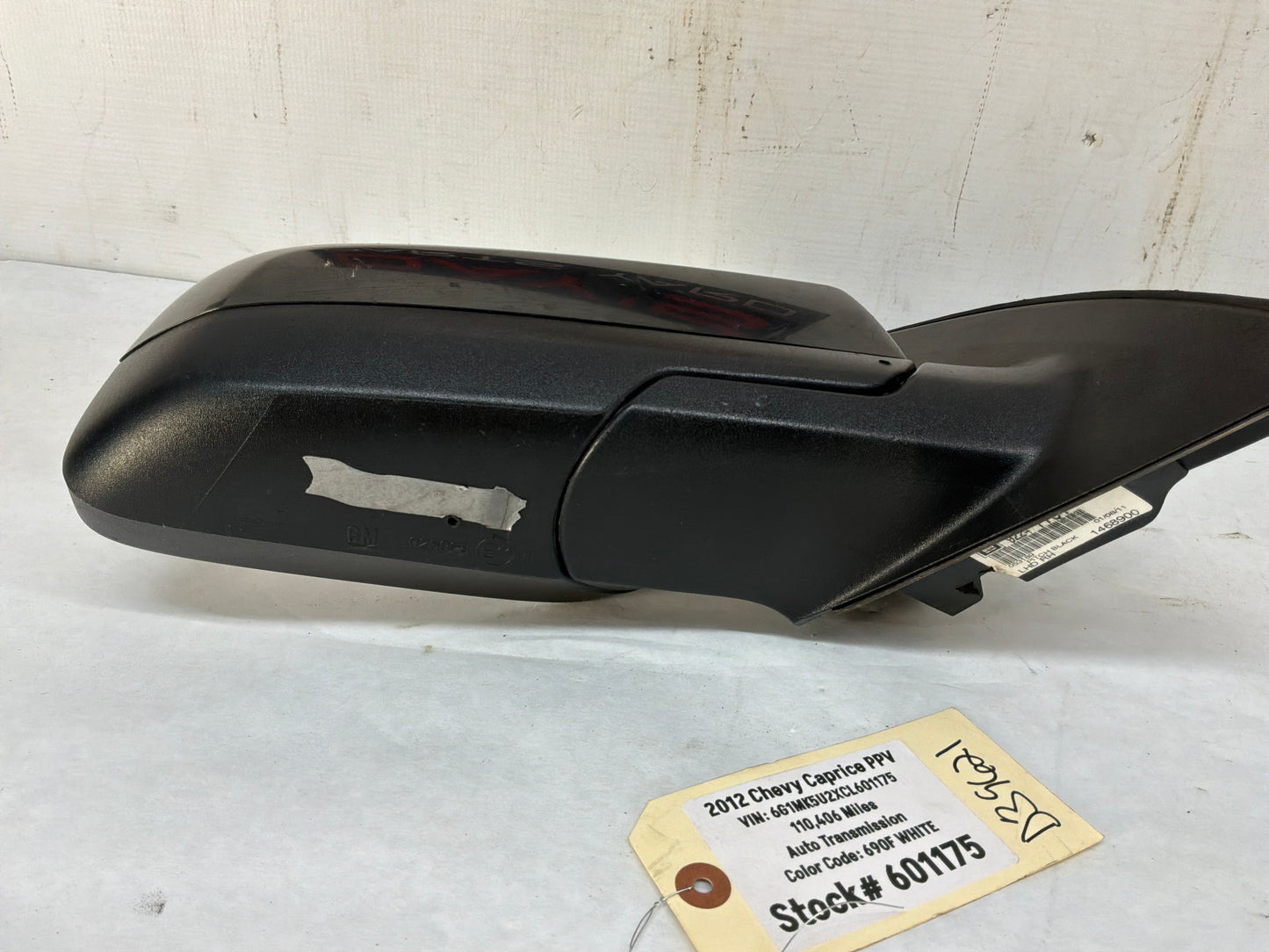 Rh mirror - Day's Parts Yard
