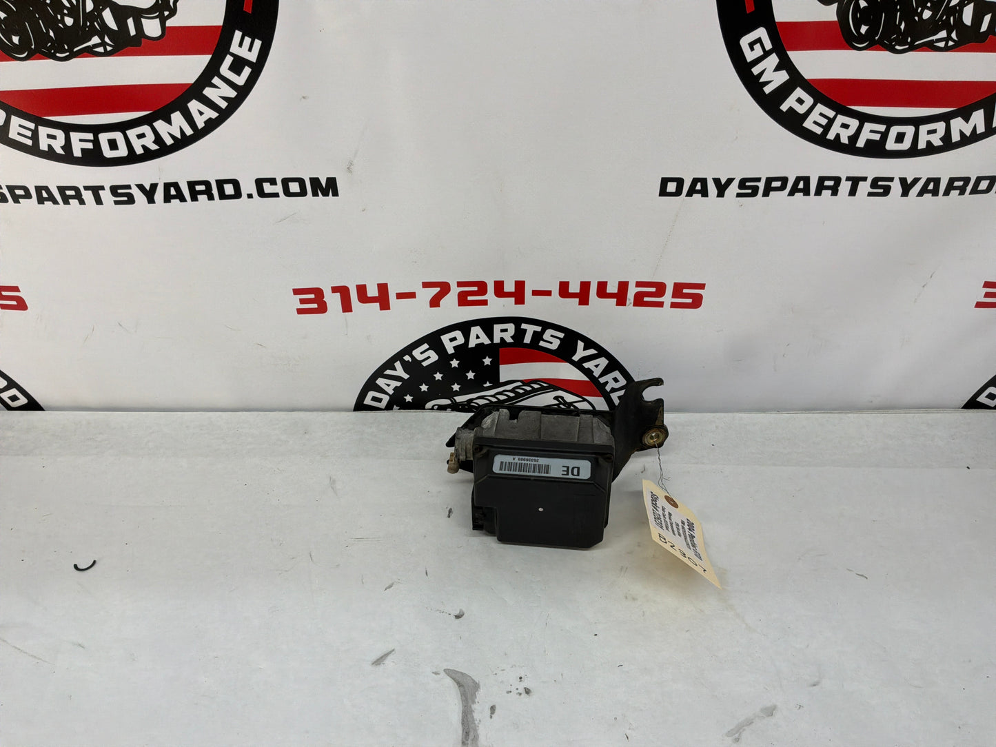 2004 Pontiac GTO ABS Anti Lock Brake Control Module Valve OEM