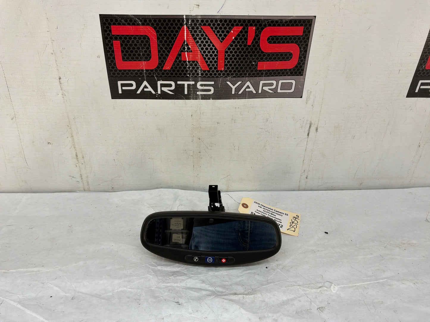 Rearview mirror - Day's Parts Yard