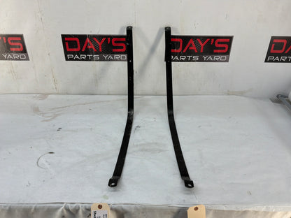 Fuel tank brackets - Day's Parts Yard