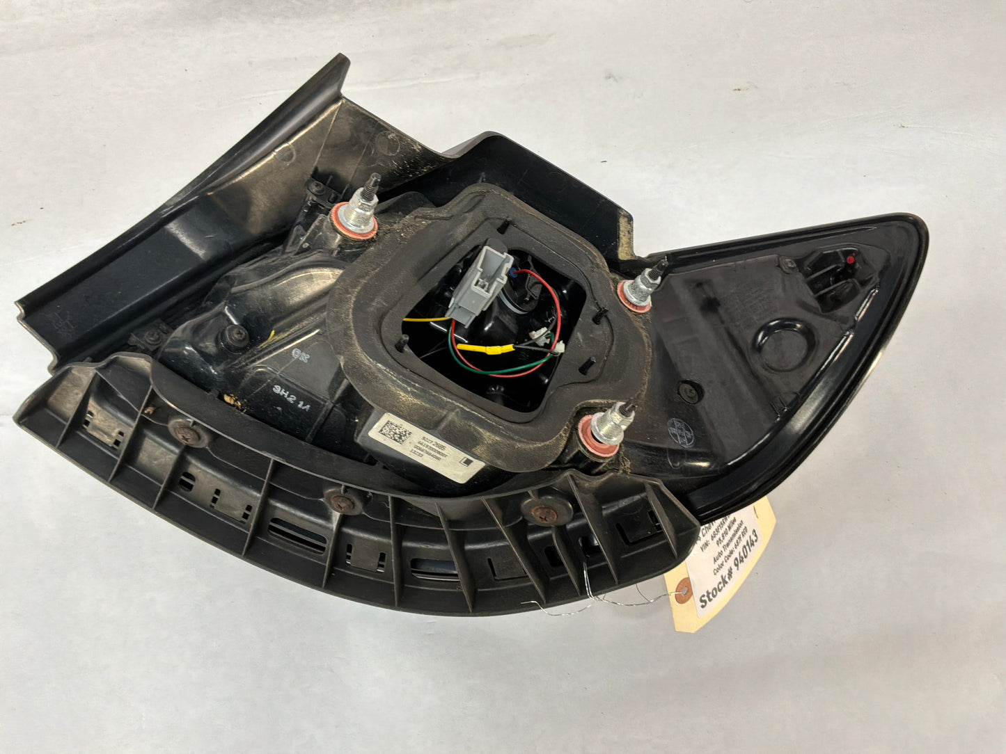 2014 Chevy SS Sedan LH Driver Outer Tail Light Taillight Stop Lamp OEM