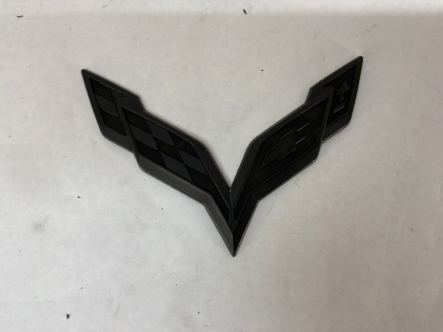 1999 Chevy C5 Corvette Front Bumper Emblem Badge OEM