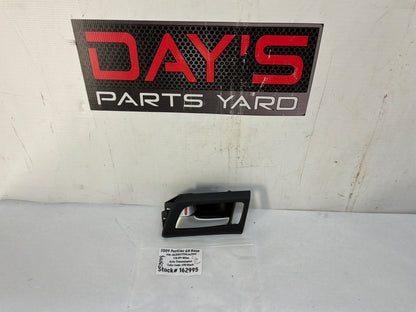 Lh rear door handle - Day's Parts Yard