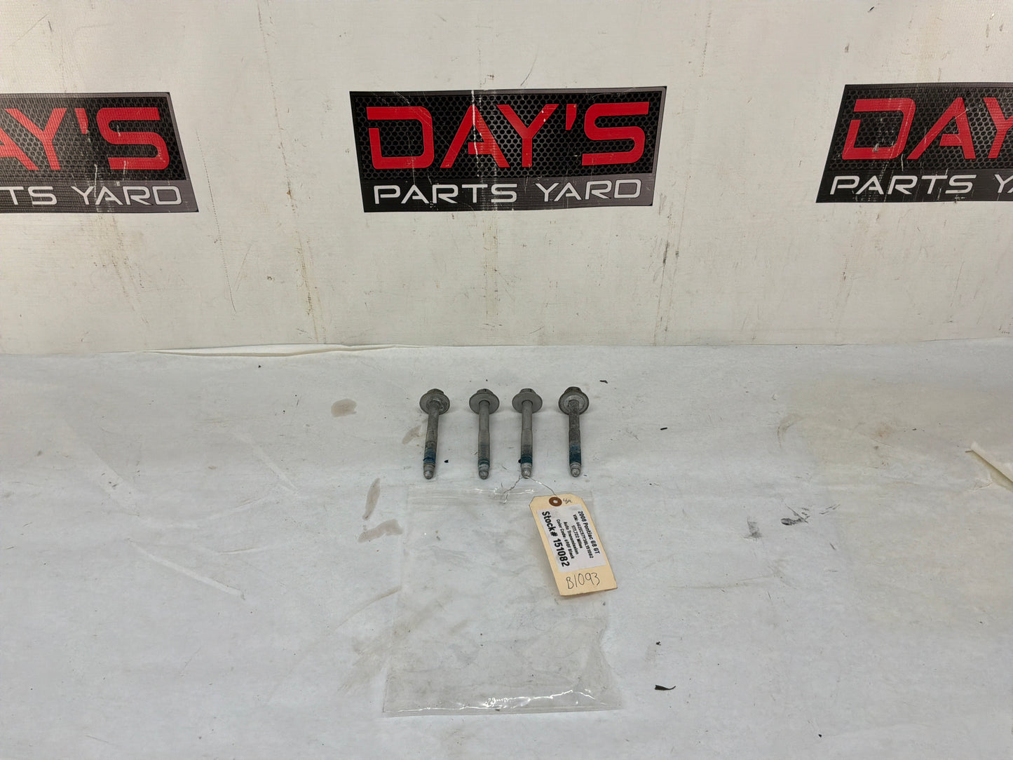 2008 Pontiac G8 GT Rear Suspension Cradle Subframe Bolts Hardware OEM