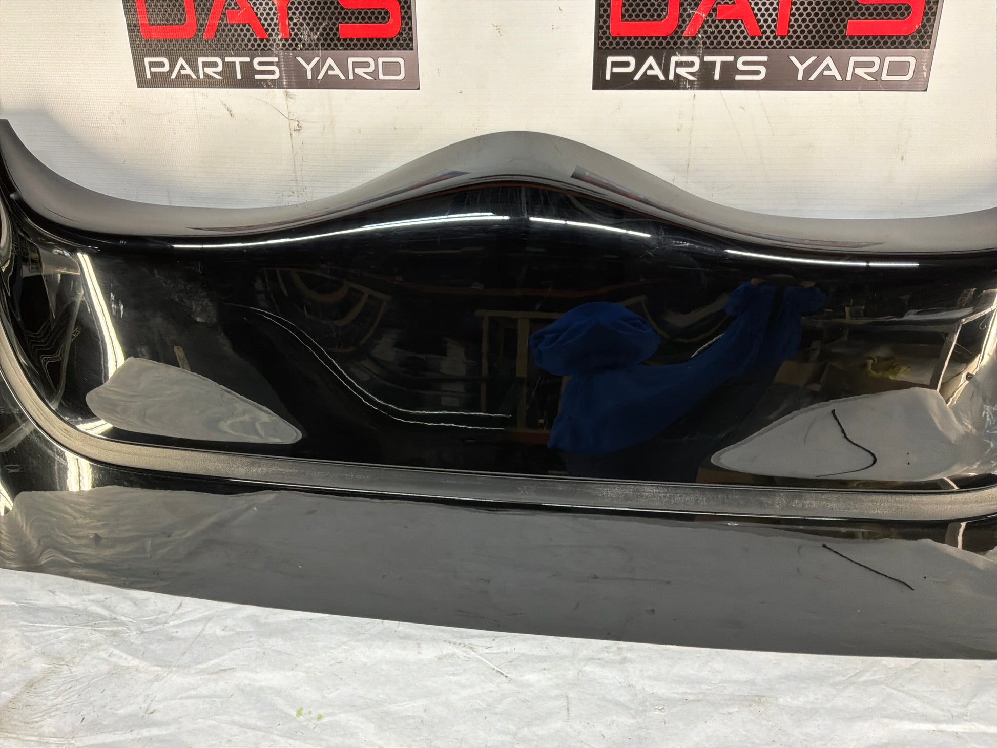 Trunk - Day's Parts Yard