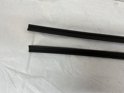 2004 Pontiac GTO RH & LH Rear Window Glass Trim Retainer Moldings OEM