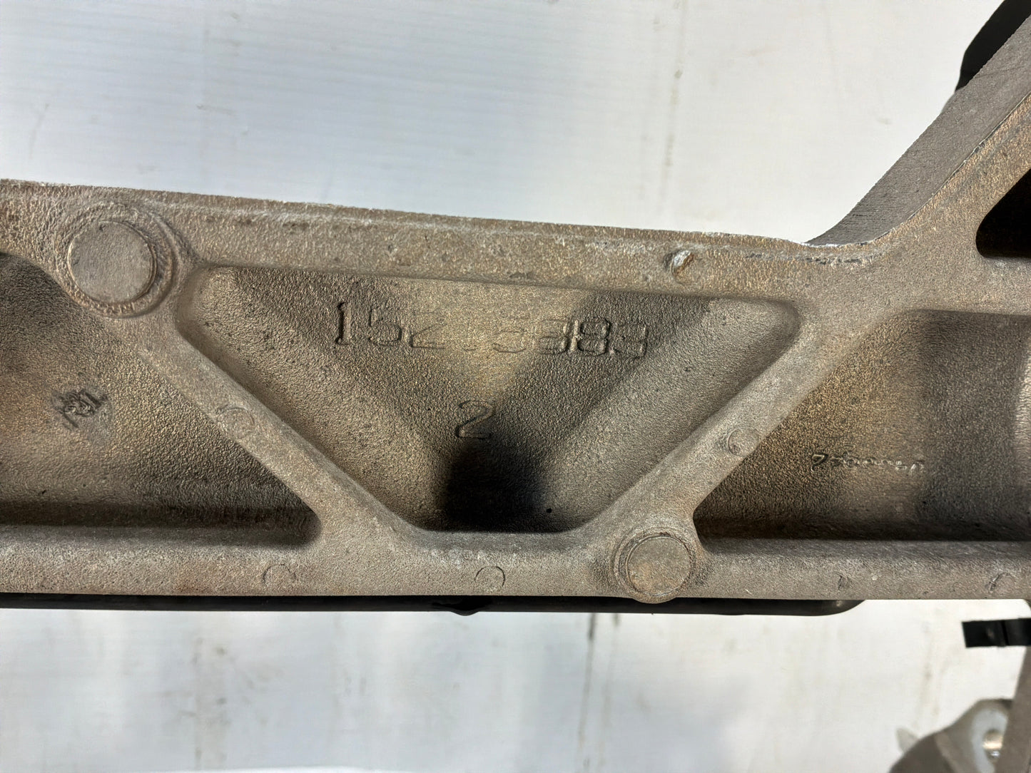 Rear cradle - Day's Parts Yard