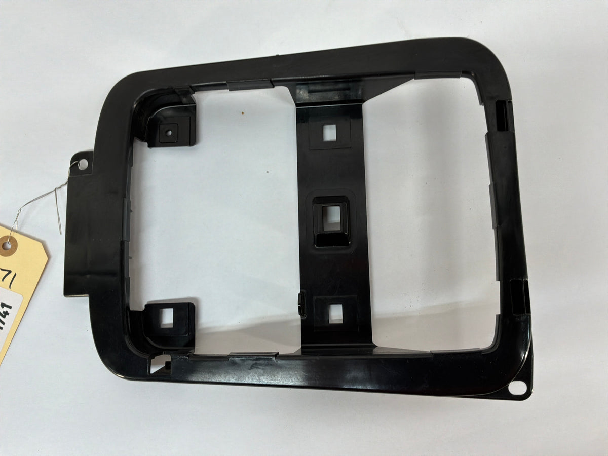 2011 Chevy Caprice PPV Over Head Console Dome Light Frame Bracket Brace Bezel OEM