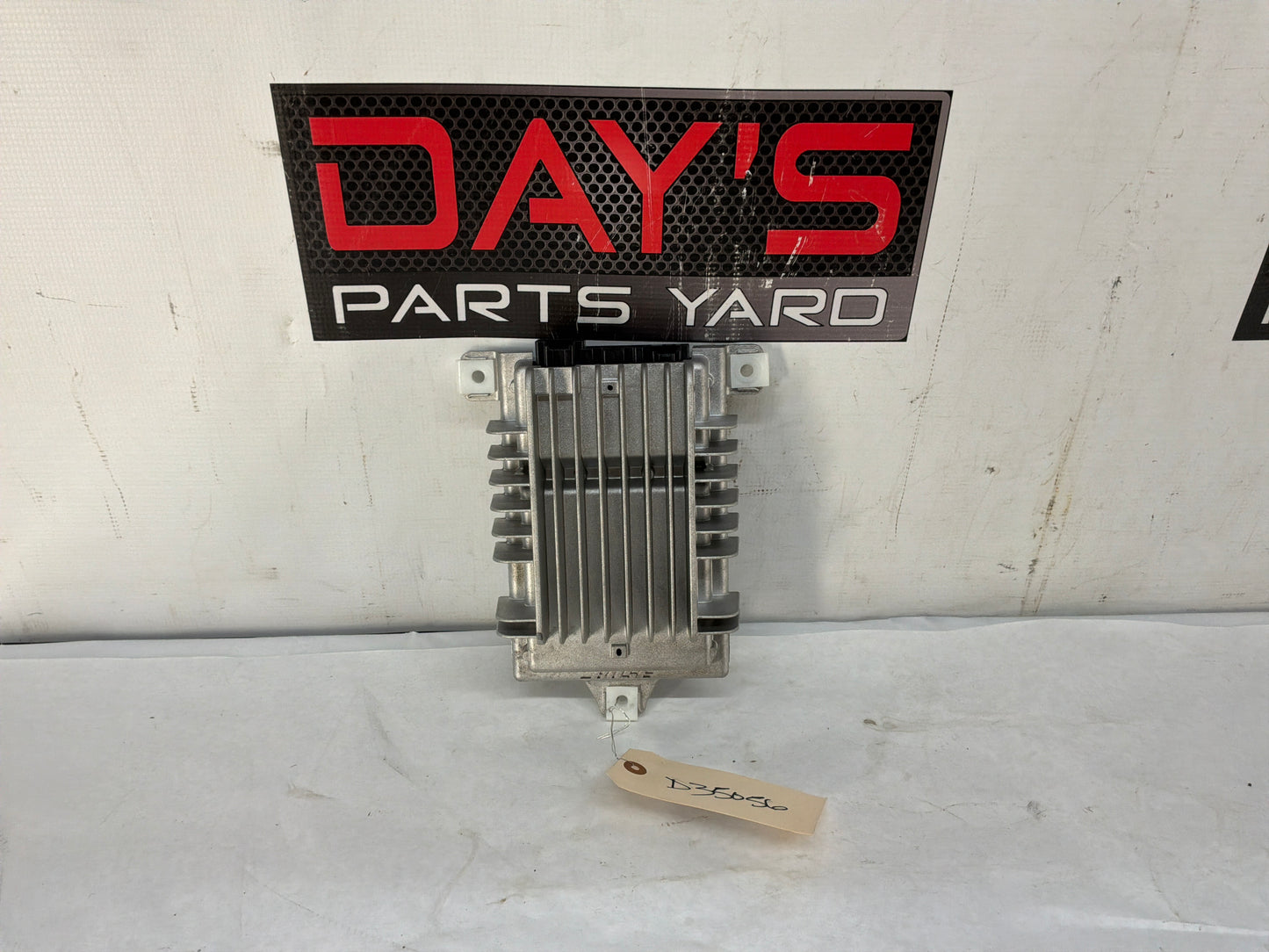 Amplifier - Day's Parts Yard