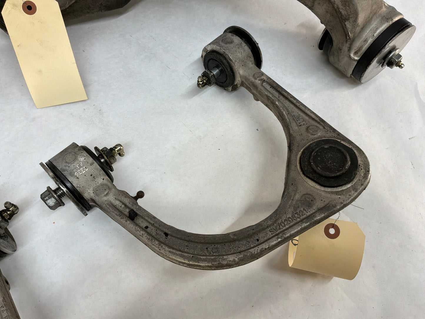 2013 Cadillac CTS-V Sedan RH & LH Front & Rear Upper Control Arm OEM - Day's Parts Yard
