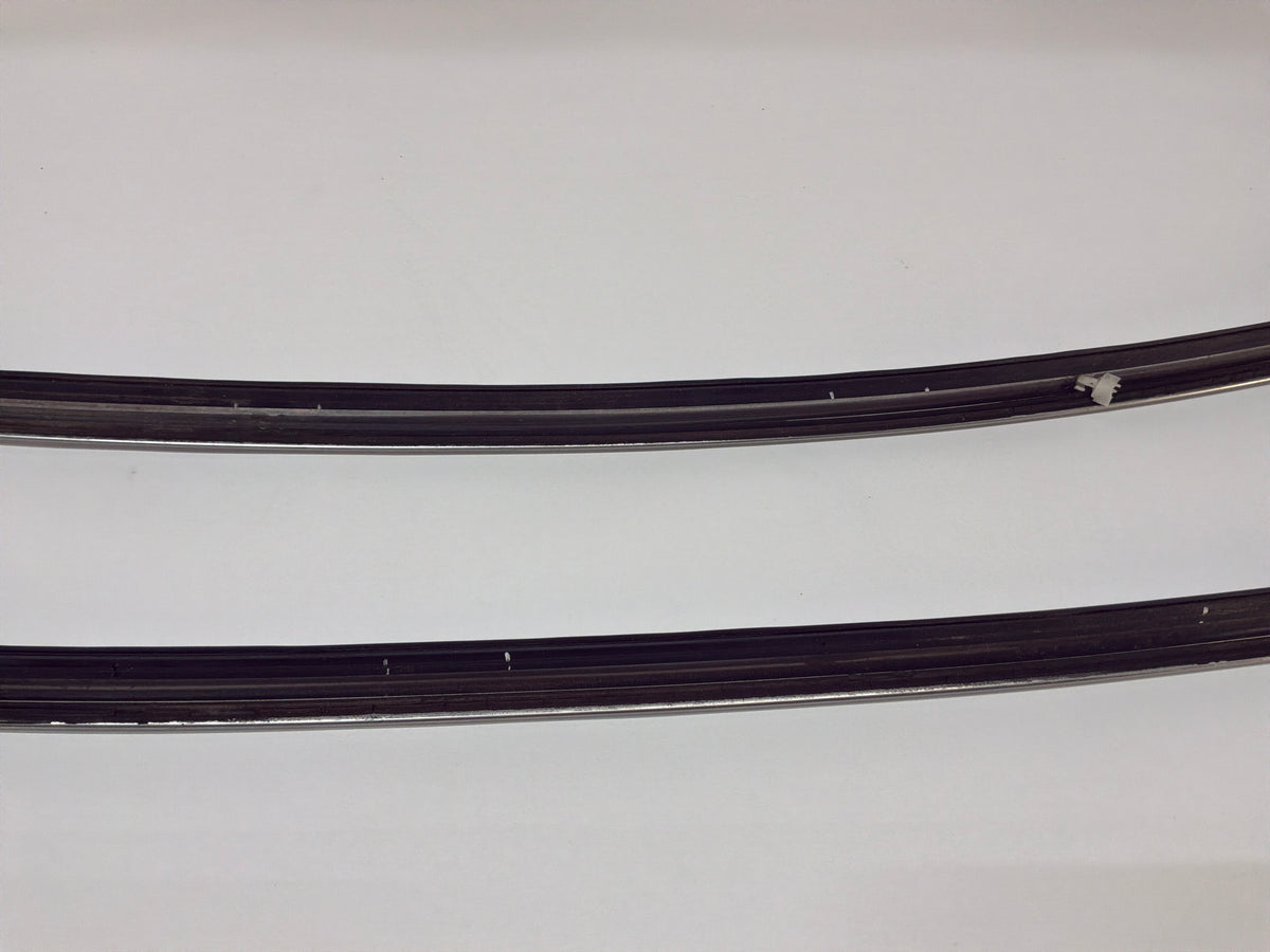 2014 Chevy SS Sedan RH & LH Door Opening Roof Top Frame Reveal Trim Molding OEM