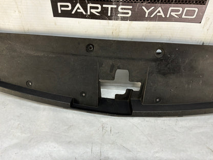 Radiator cover - Day's Parts Yard