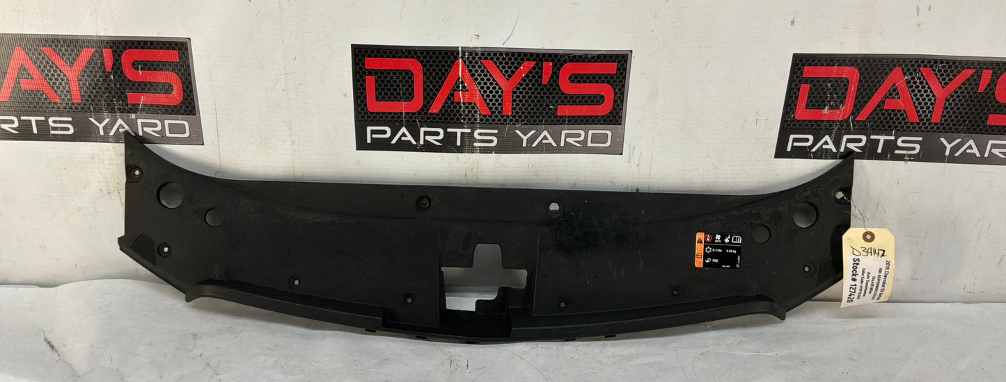 Radiator cover - Day's Parts Yard