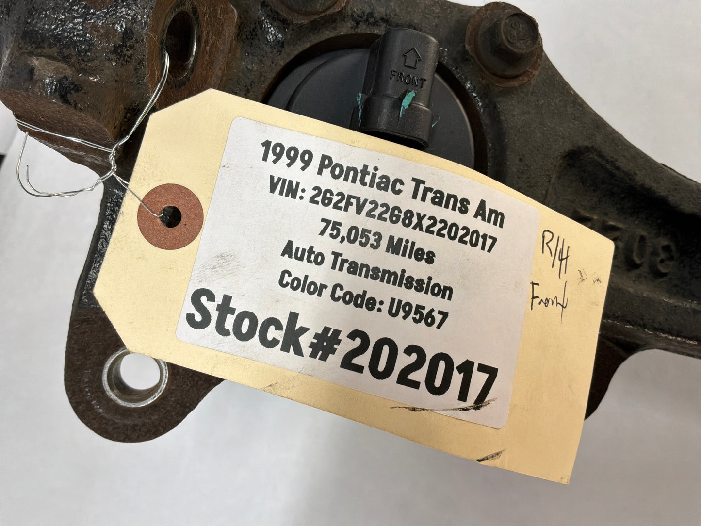 1999 Pontiac Trans Am WS6 RH Passenger Front Suspension Spindle Knuckle Hub Assembly OEM
