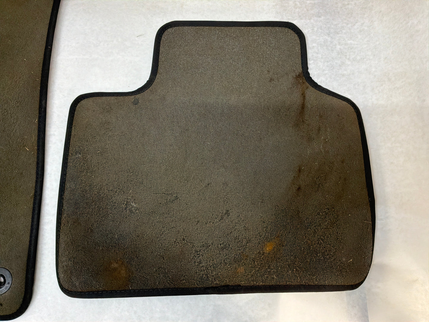 2008 Pontiac G8 GT Front and Rear Floor Mats OEM