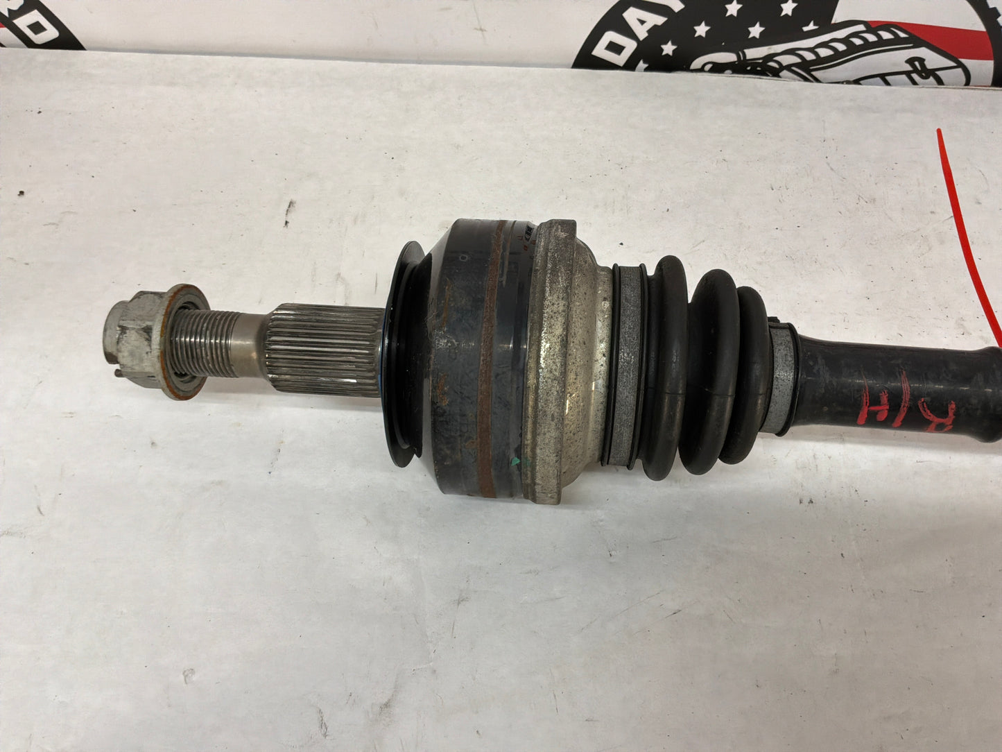 2016 Cadillac CTS-V RH Passenger Rear CV Axle Shaft OEM