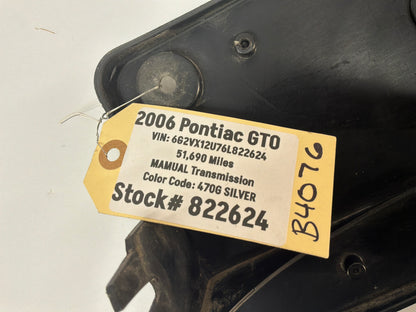2006 Pontiac GTO Front License Plate Bracket OEM