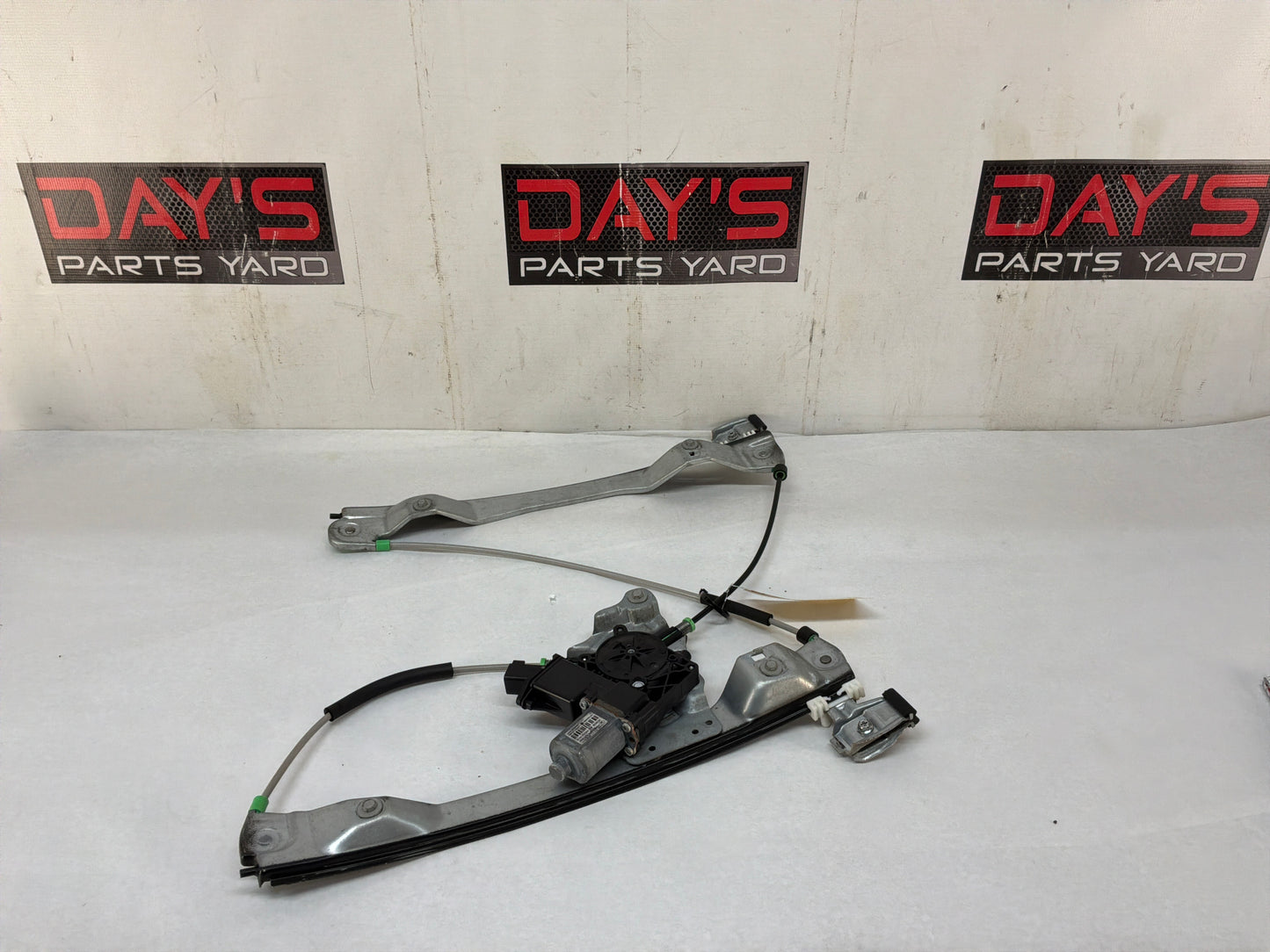 2017 Chevy SS Sedan LH Driver Front Window Regulator Motor OEM