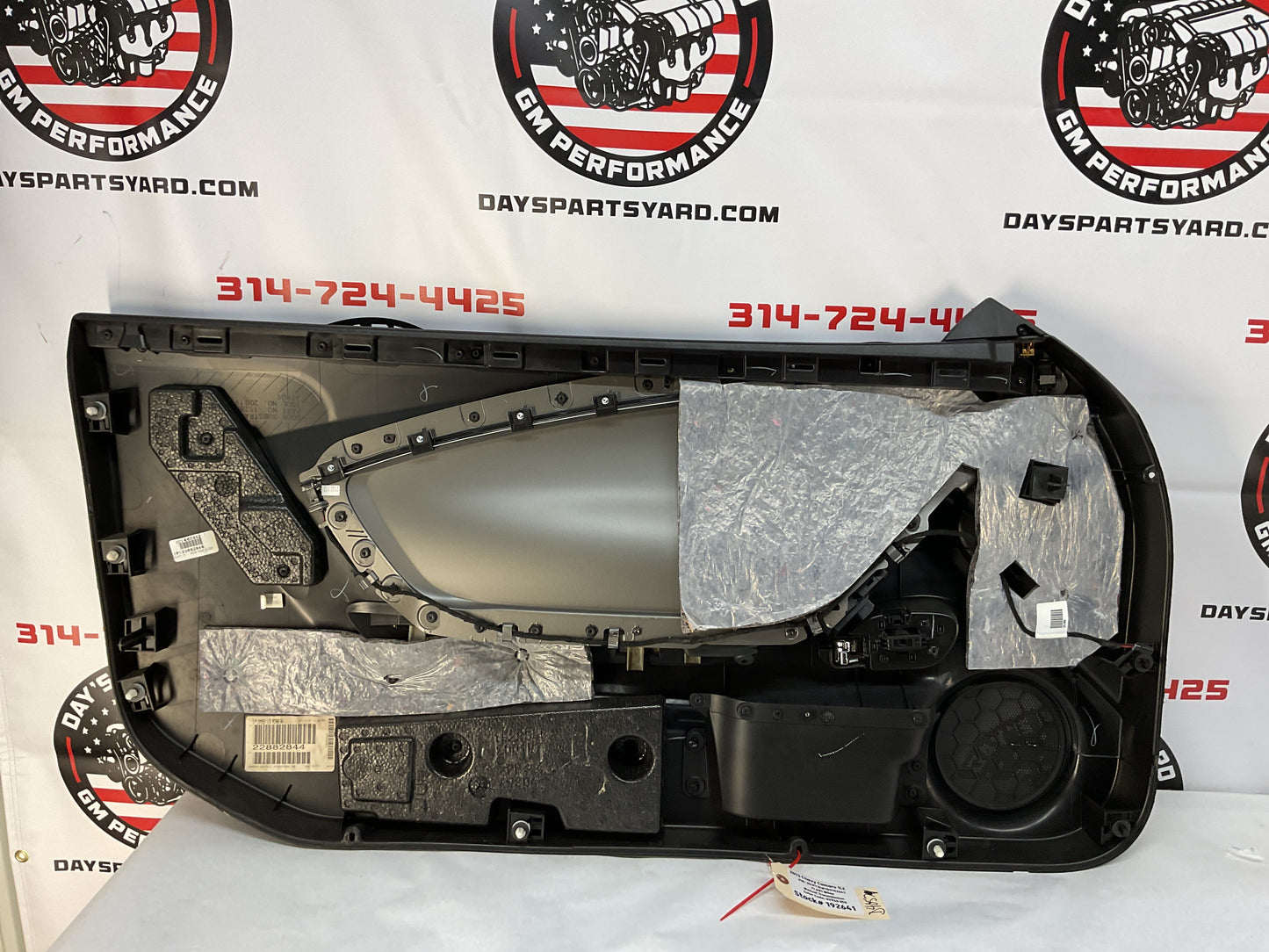 2013 Chevy Camaro 1LE RH Passenger Interior Door Panel Trim Molding OEM
