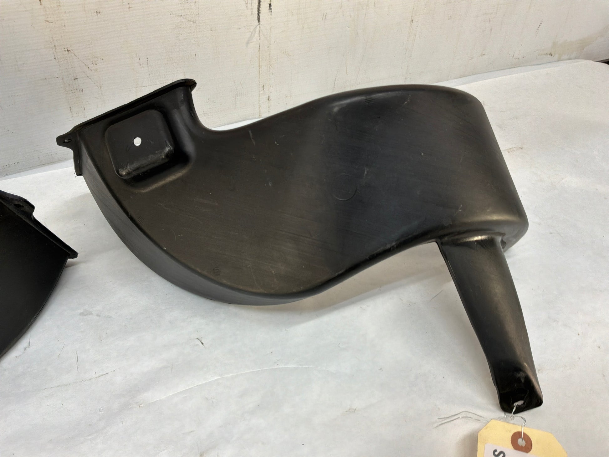 RH LH Rear Duct Cooler - Day's Parts Yard