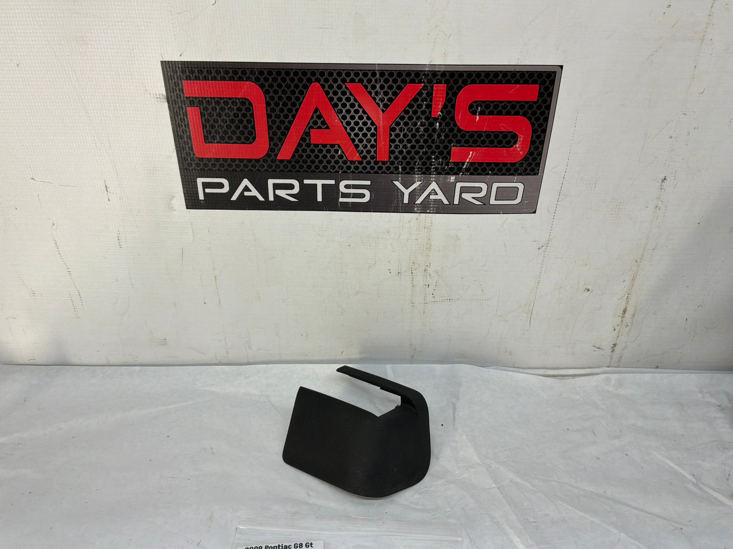 Rh trim - Day's Parts Yard