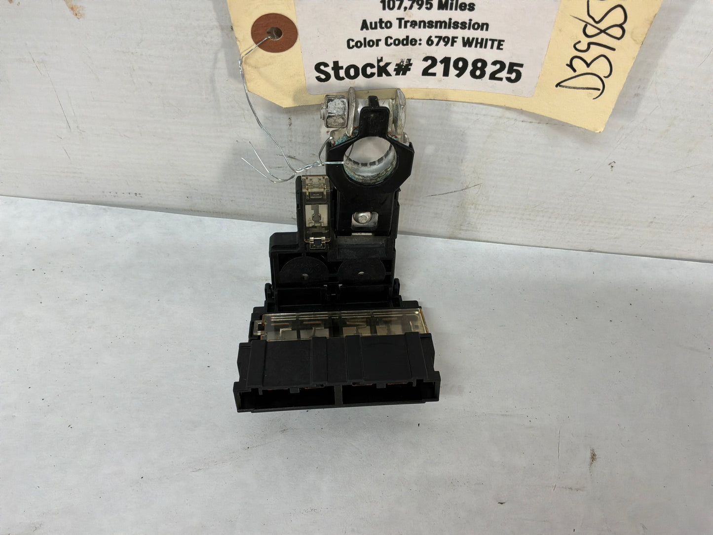 2016 Chevy Caprice PPV Positive Battery Electric Fuse Relay Junction OEM