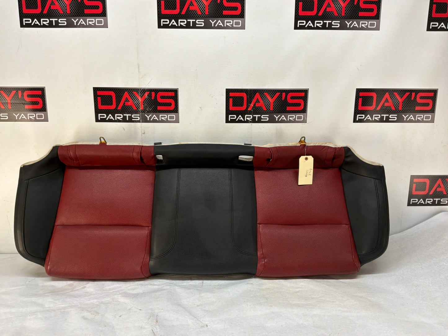 2008 Pontiac G8 GT Seats Fronts and Rear Red and Black Leather OEM