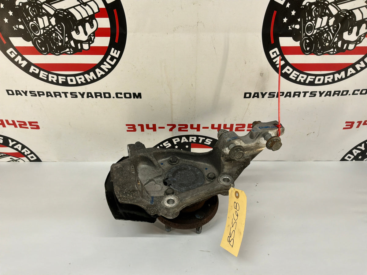 2013 Chevy Camaro ZL1 RH Passenger Front Suspension Spindle Knuckle Hub OEM