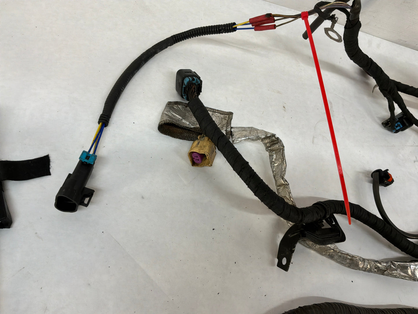 Engine harness - Day's Parts Yard
