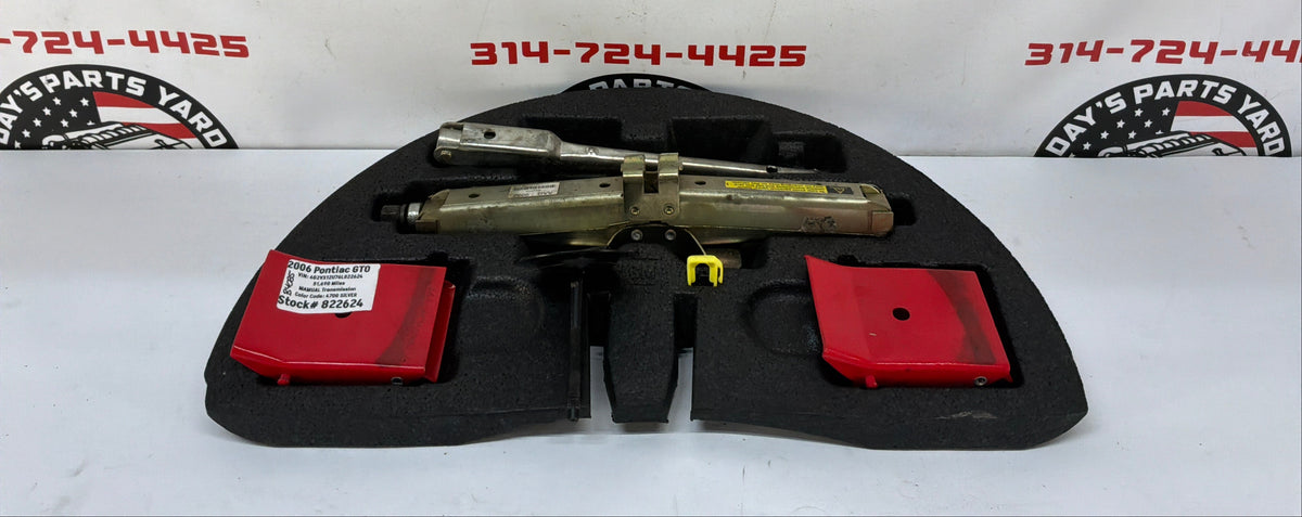 2006 Pontiac GTO Emergency Spare Tire Jack Tool Kit OEM