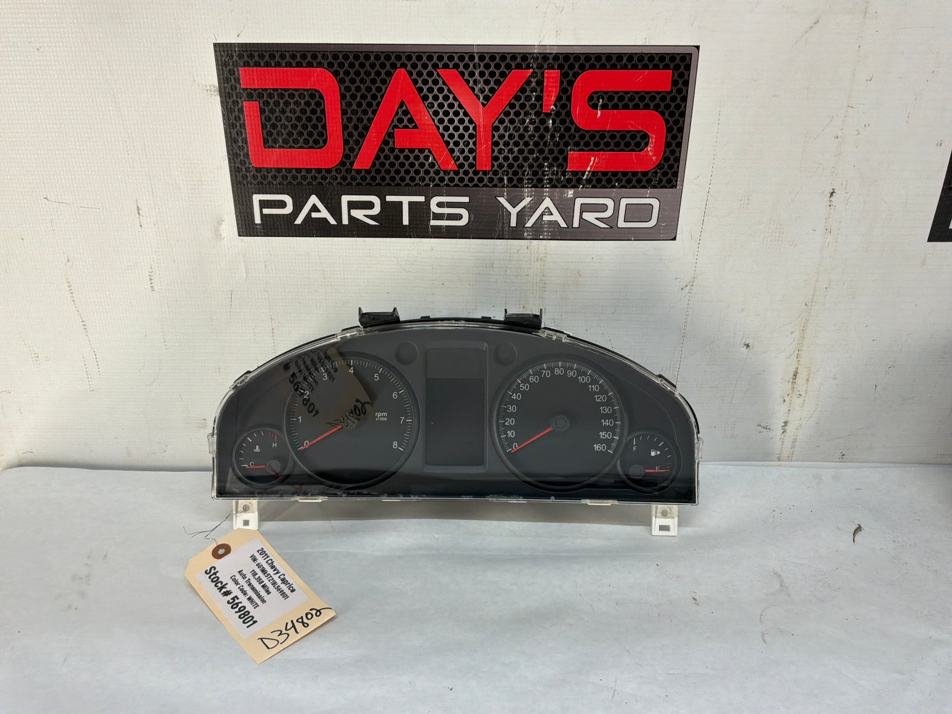 D34802 - Day's Parts Yard