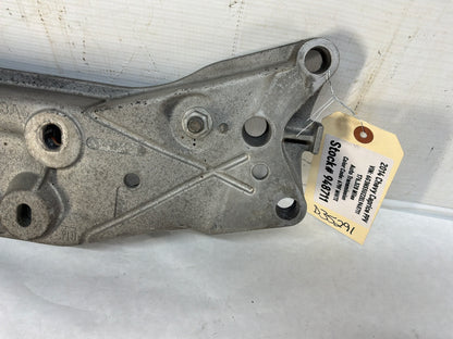 Transmission crossmember Bruce - Day's Parts Yard