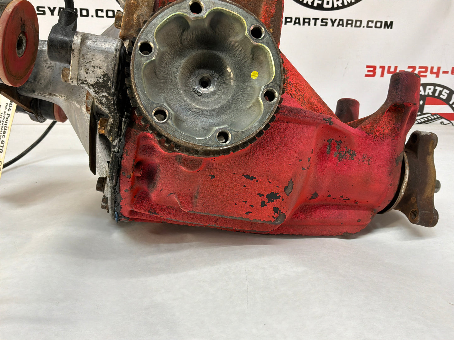 2004 Pontiac GTO Rear End Rearend Carrier Axle Differential 3.46 LSD OEM
