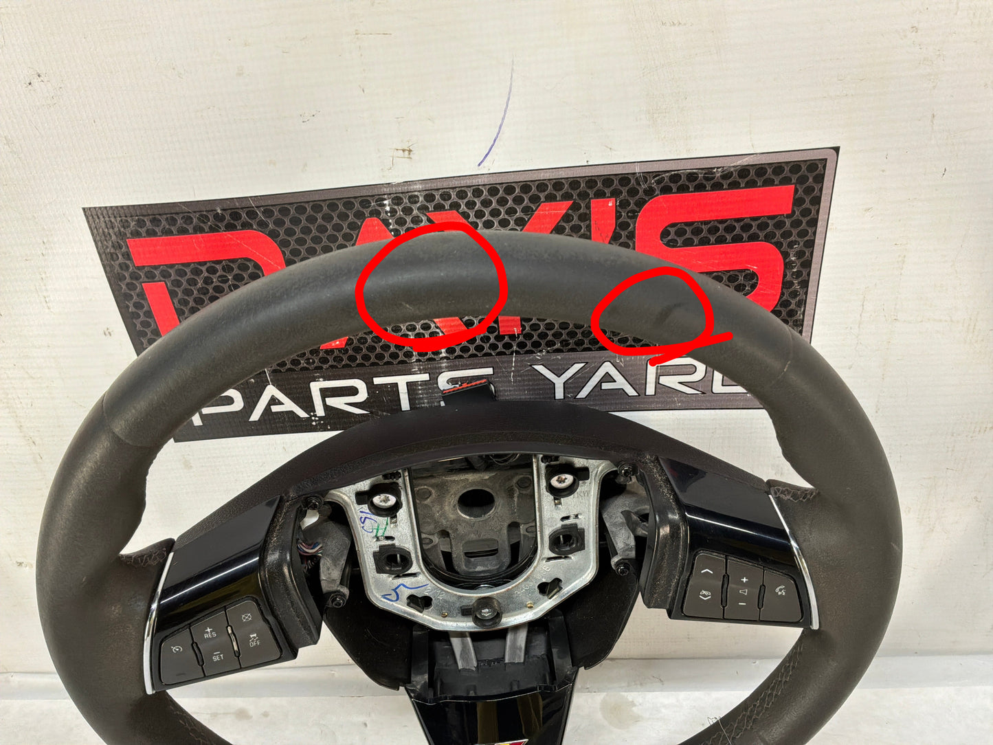Steering wheel - Day's Parts Yard