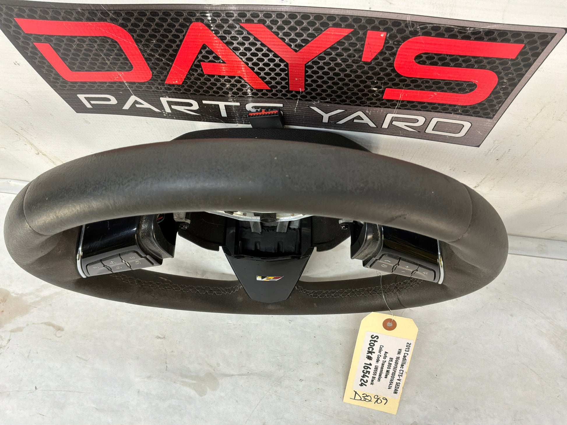 Steering wheel - Day's Parts Yard