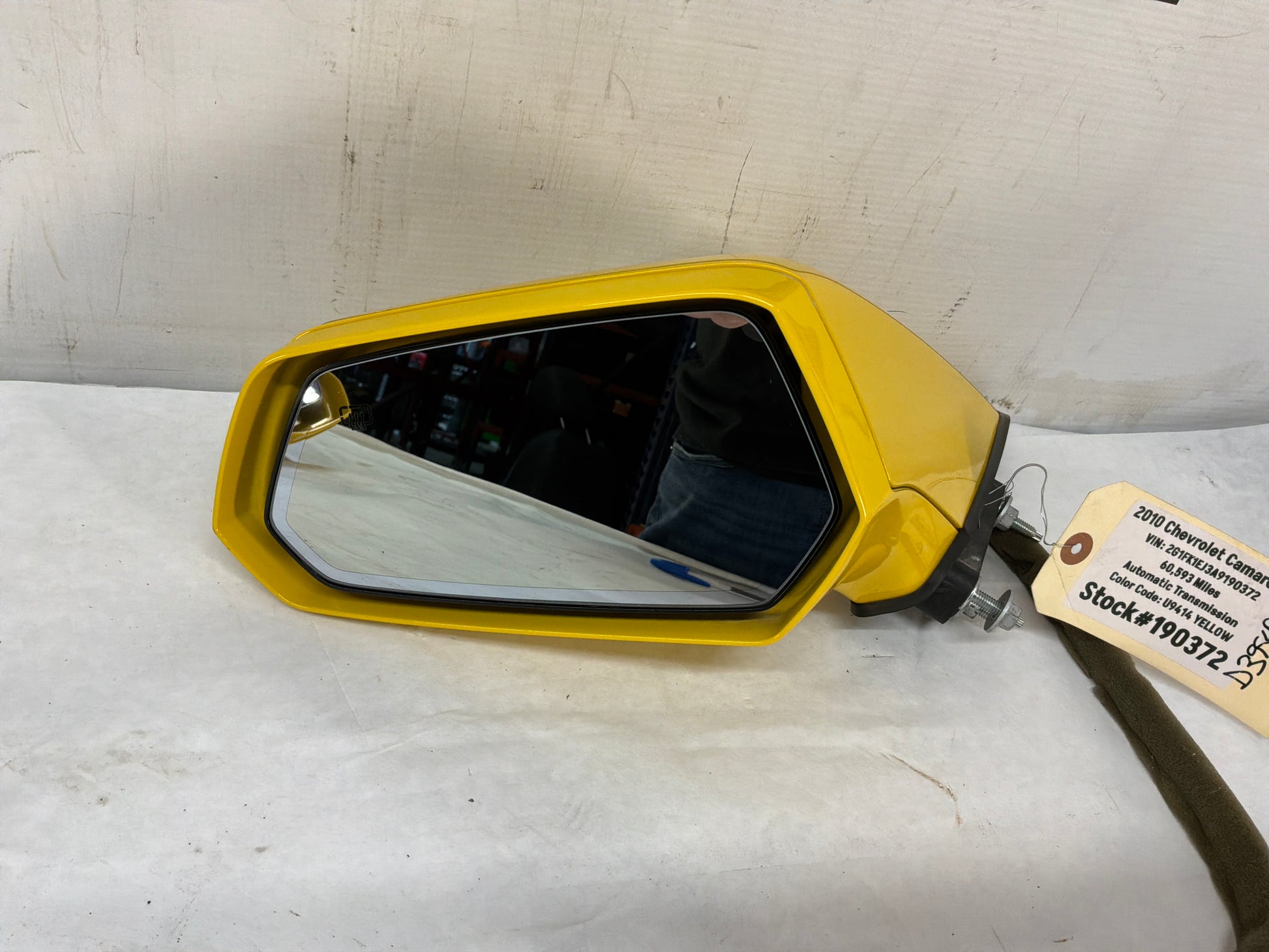 Lh driver Side mirror - Day's Parts Yard