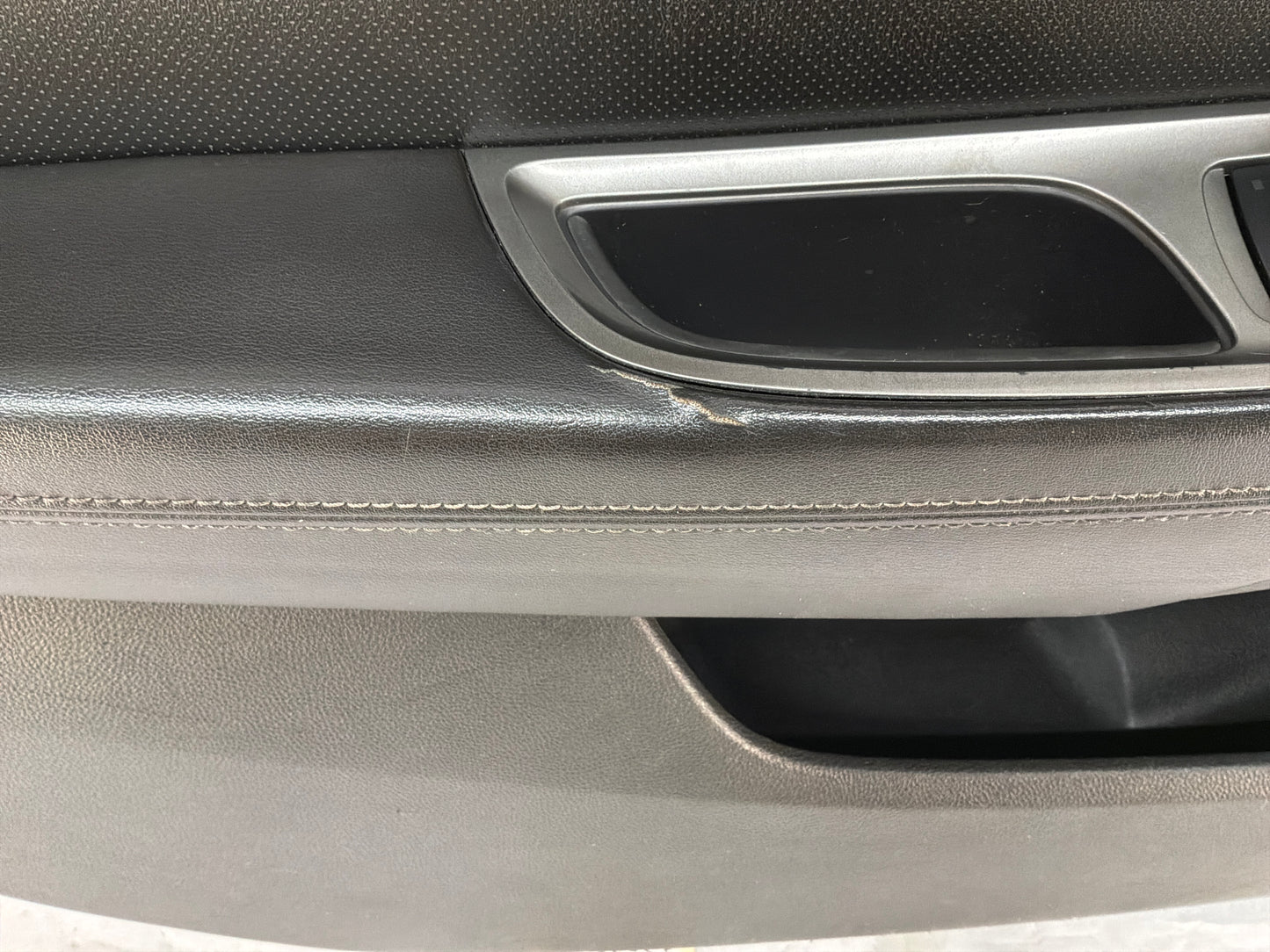 2014 Chevy Caprice PPV LH Driver Front Interior Door Panel Trim OEM