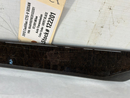 Lh door trim - Day's Parts Yard