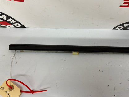 2006 Pontiac GTO RH Passenger Window Door Belt Molding Weather Strip Trim OEM