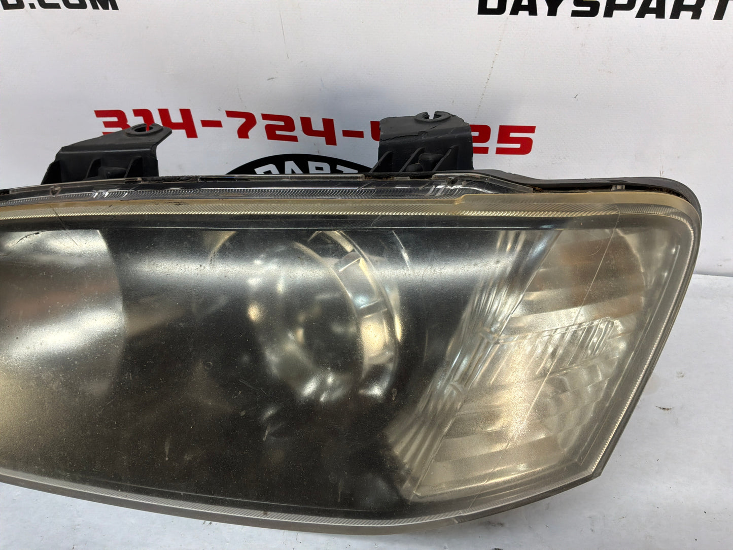 2008 Pontiac G8 Base LH Driver Headlights Head Light Lamps OEM