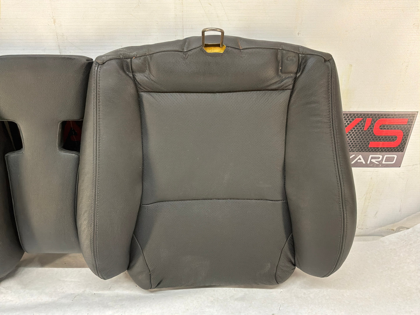2006 Pontiac GTO Seats Fronts and Rears Black Leather OEM
