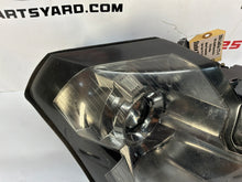 2006 Cadillac CTS-V RH Passenger Headlight Head Light Lamp OEM