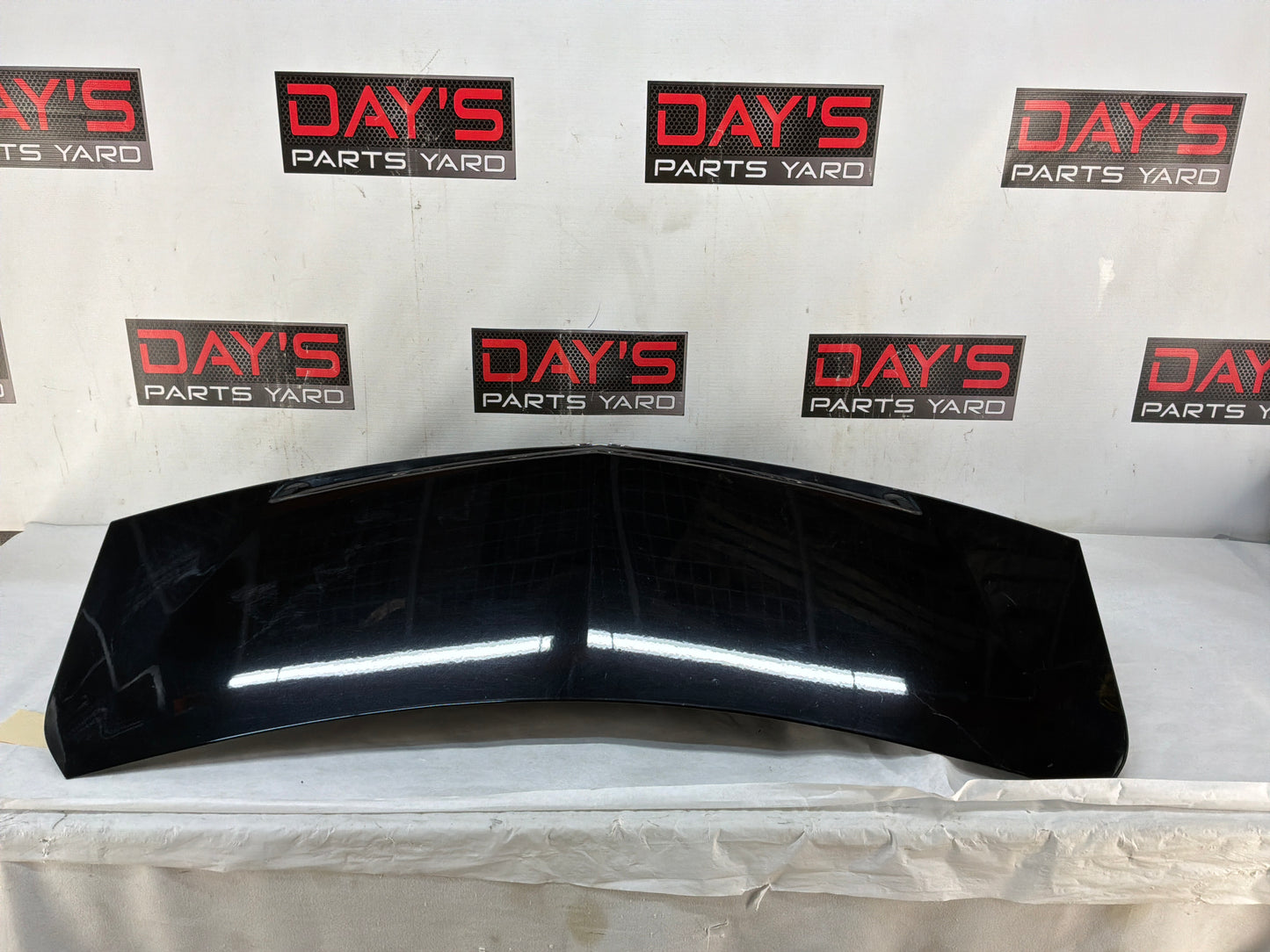 Trunk lid - Day's Parts Yard