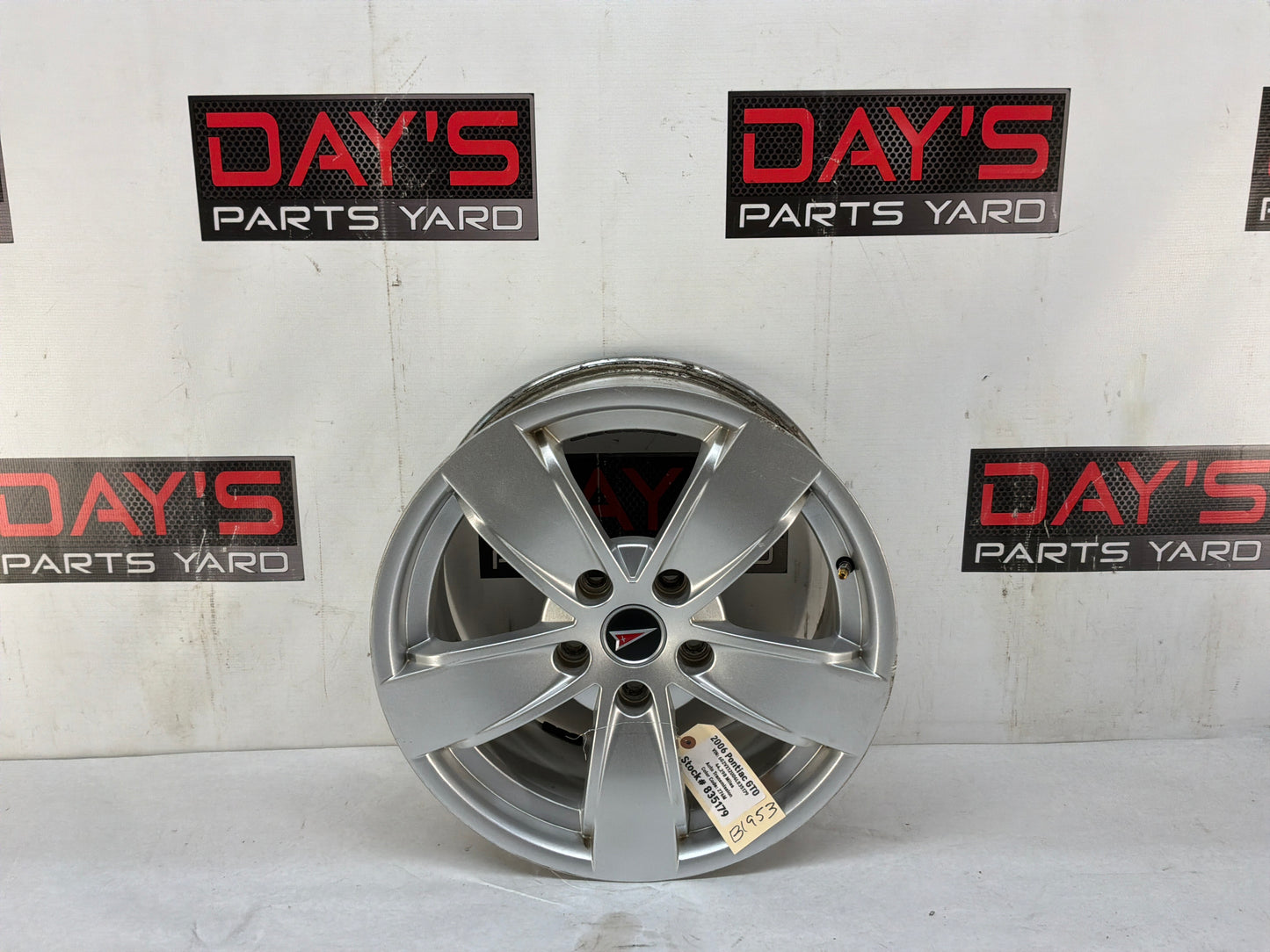 2006 Pontiac GTO Factory OEM Wheel 17X8