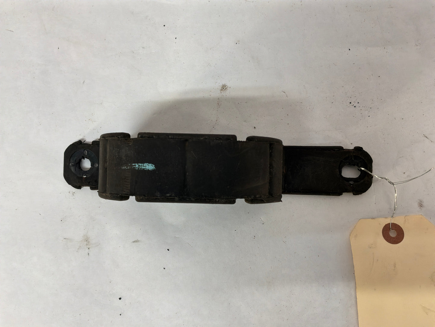 2011 Chevy Caprice PPV Exhaust Muffler Hanger Bracket Mount Bushing OEM
